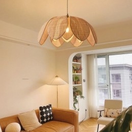 Wisząca lampa rattanowa Lotus Cafe Retro Rattan Art Ceiling Light