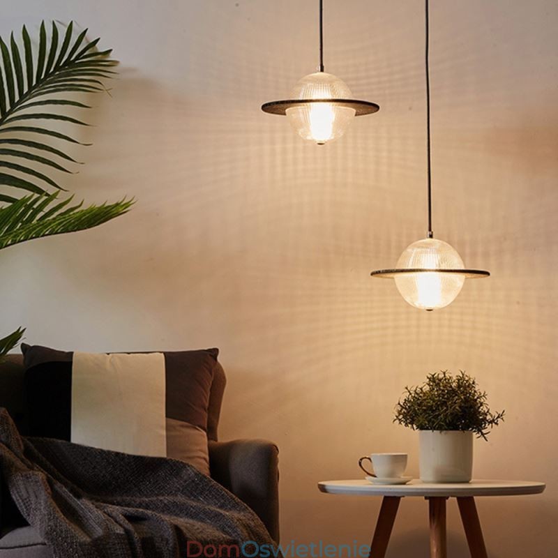 Nowoczesna szklana lampa wisząca w kształcie sufitu