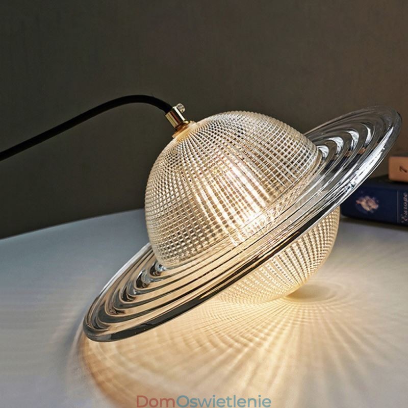 Nowoczesna szklana lampa wisząca w kształcie sufitu