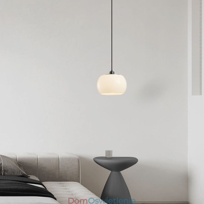 Nowoczesna szklana lampa wisząca w kształcie dyni