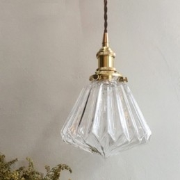 Przezroczysta lampa wisząca z żebrowanego szkła diamentowego
