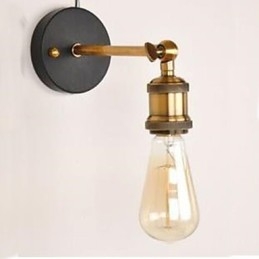 Lampa ścienna z miedzianą głowicą