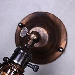 Mała lampa ścienna w stylu industrialnym, przywracająca dawne sposoby na korytarz, lampy i latarnie do korytarza