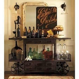 Inspirowana naturą lampa ścienna z żelaza z przezroczystym szklanym kloszem