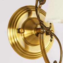 Klasyczne lampy ścienne do sypialni, proste metalowe kinkiety do salonu, barek, kawiarnia, korytarz, balkon, lampa ścienna