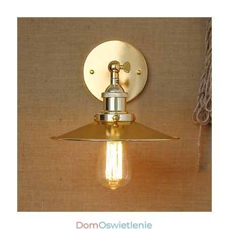 Minimalistyczna willa w stylu industrialnym Nostalgiczny złoty parasol przed kościelną nawą ozdobioną ścianą Minimalistyczna willa w stylu industrialnym Nostalgiczny złoty parasol przed kościelną nawą ozdobioną ścianą