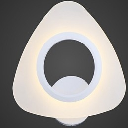 Nowoczesna lampa ścienna do domu