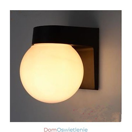 Lampa ścienna z muszli akrylowej Lampa ścienna z muszli akrylowej