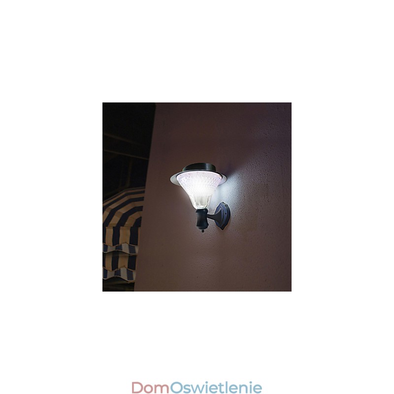 Zewnętrzna lampa słoneczna do montażu na ścianie w białej willi, na dziedzińcu, na drzwiach, do ogrodu