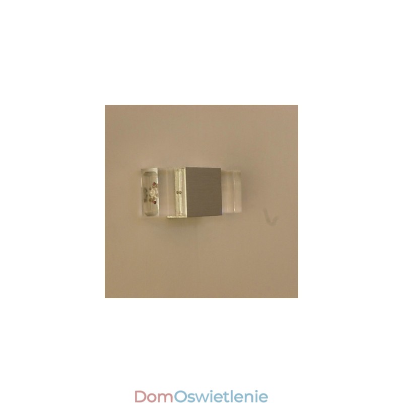 Kwadratowa aluminiowa lampa ścienna Kreatywny model baru Kinkiety ścienne Nowoczesny współczesny metal