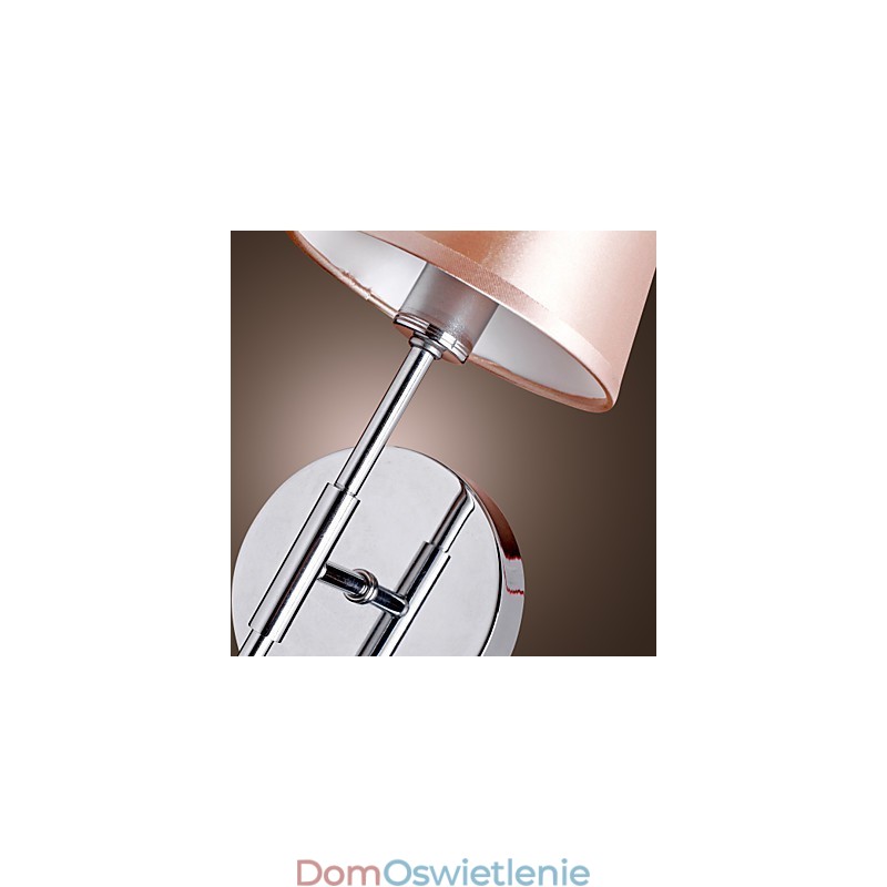 Prosta lampa ścienna o ciepłym świetle