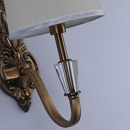 Tradycyjna klasyczna galwanizowana funkcja ochrony oczu Kinkiety ścienne Downlight Kinkiet