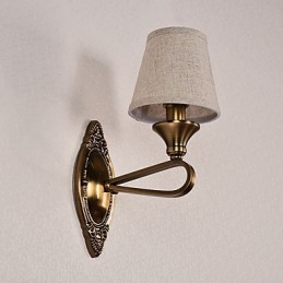 Tradycyjna klasyczna galwanizowana cecha do ochrony oczu Kinkiety ścienne Downlight Kinkiet