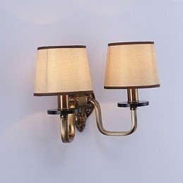 Tradycyjna klasyczna galwanizowana funkcja ochrony oczu Kinkiety ścienne Downlight Kinkiet