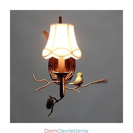 Północnoamerykańska zabytkowa metalowa lampa ścienna z ptakiem z żywicy i szyszką sosnową, odpowiednia do salonu i jadalni Północnoamerykańska zabytkowa metalowa lampa ścienna z ptakiem z żywicy i szyszką sosnową, odpowiednia do salonu i jadalni