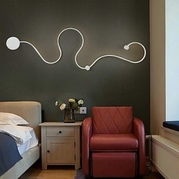 Kinkiety ścienne Nowoczesne współczesne malowanie Cecha Aluminiowa lampa ścienna do sypialni Schody Lampa do salonu