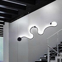 Kinkiety ścienne Nowoczesne współczesne malowanie Cecha Aluminiowa lampa ścienna do sypialni Schody Lampa do salonu
