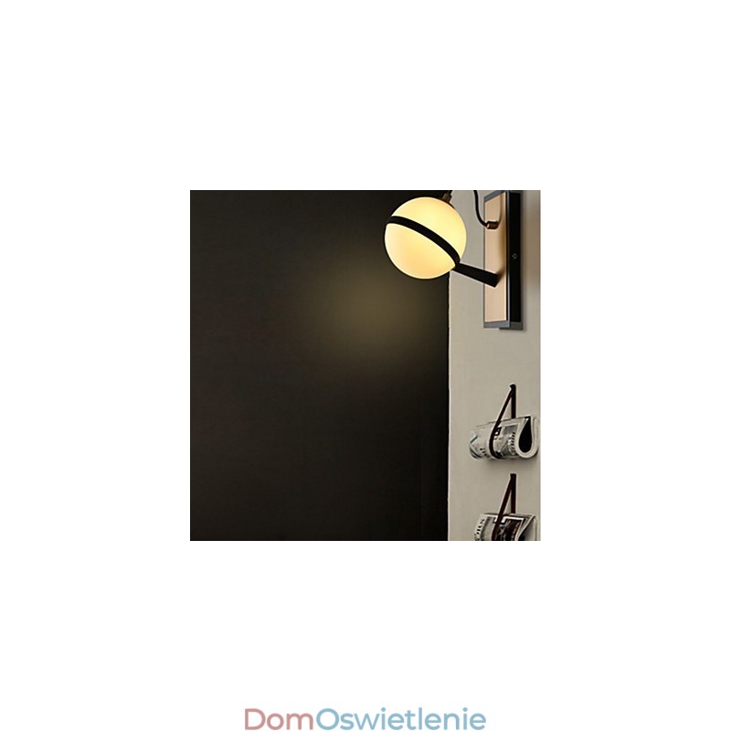 Nowoczesna, współczesna funkcja dla kinkietów ściennych z oświetleniem otoczenia