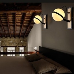 Nowoczesna, współczesna funkcja dla kinkietów ściennych z oświetleniem otoczenia