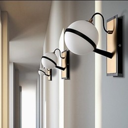 Nowoczesna, współczesna funkcja dla kinkietów ściennych z oświetleniem otoczenia