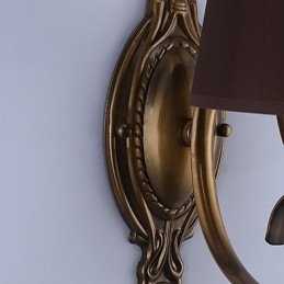 Tradycyjna klasyczna galwanizowana cecha do ochrony oczu Kinkiety ścienne Downlight Kinkiet