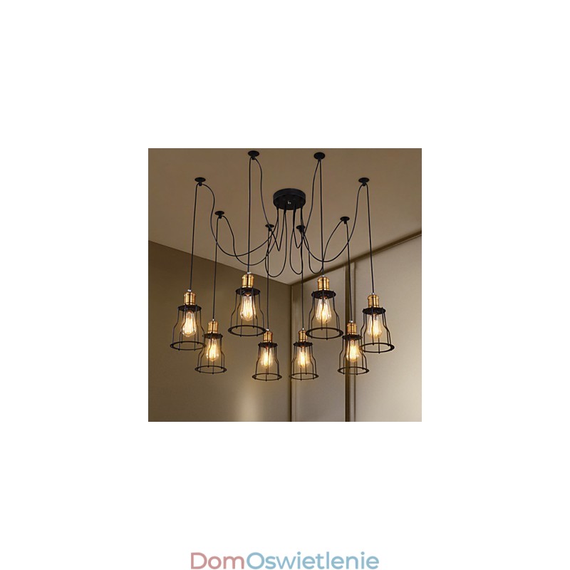 Projektanci krajowi malują metalowy żyrandol