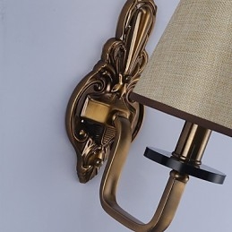 Tradycyjna klasyczna galwanizowana funkcja ochrony oczu Kinkiety ścienne Downlight Kinkiet