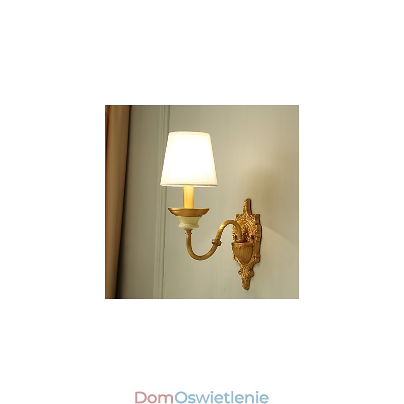 Prosty, wiejski, tradycyjny, klasyczny, mosiężny element do kinkietów ściennych w stylu mini