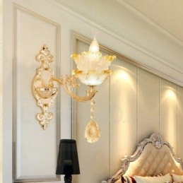 Pojedyncze światło Tradycyjne Klasyczne Salon Jadalnia Sypialnia Metalowe Luksusowe Kinkiety Wewnętrzne