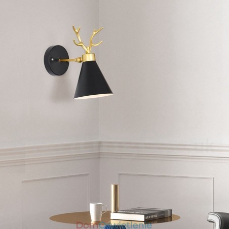 Nowoczesna lampa ścienna z porożem Nowoczesna lampa ścienna z porożem