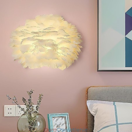 Kreatywna lampa ścienna z piórami dekoracyjna lampa kinkietowa