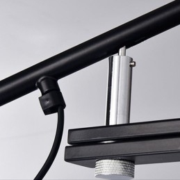 Pojedyncza lampa ścienna z ramieniem wahadłowym, lampa do czytania przy łóżku