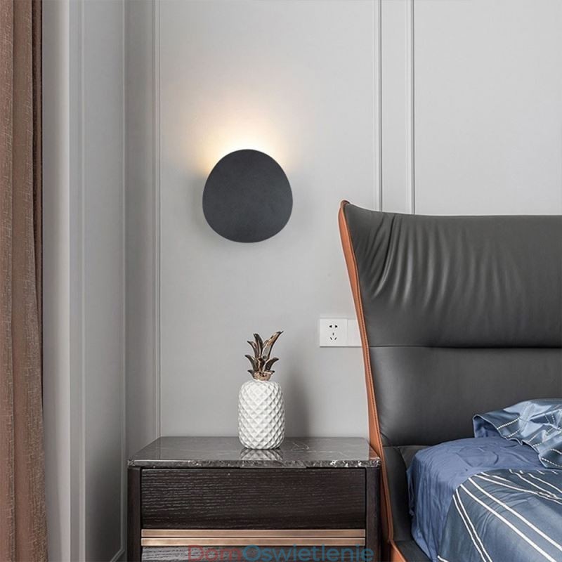 Aluminiowa lampa ścienna zewnętrzna do ogrodu i balkonu