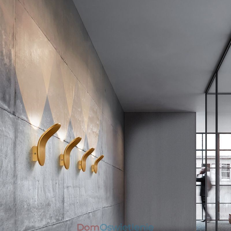 Minimalistyczna aluminiowa lampa ścienna kinkiet