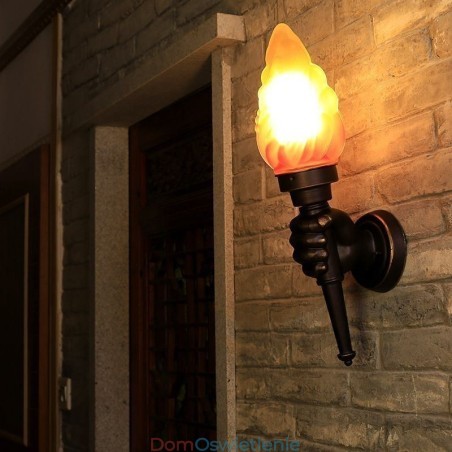 Europejska retro zewnętrzna lampa ścienna wodoodporna w kształcie pochodni Europejska retro zewnętrzna lampa ścienna wodoodporna w kształcie pochodni