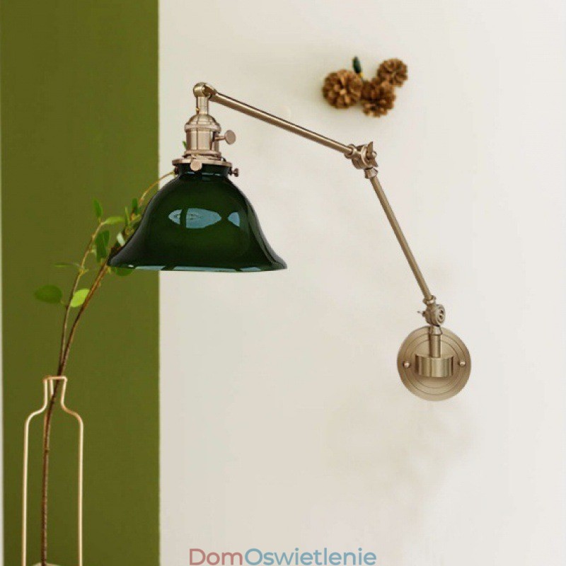 Nowoczesna lampa ścienna z kloszem szklanym
