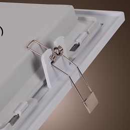 Nowoczesne lampy montowane na płasko w kształcie kwadratu