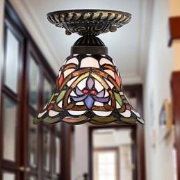 Europejskie wiejskie kreatywne sztuki witrażowe absorbują światło lampy kopuły