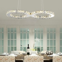 Współczesna lampa wisząca z metalu w kolorze chromu i kryształu