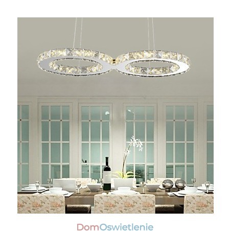 Współczesna lampa wisząca z metalu w kolorze chromu i kryształu Współczesna lampa wisząca z metalu w kolorze chromu i kryształu