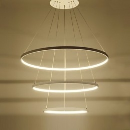 Nowoczesna lampa wisząca z trzema pierścieniami