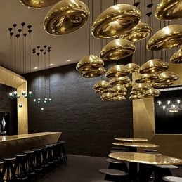 Nowoczesna współczesna lampa wisząca z metalu