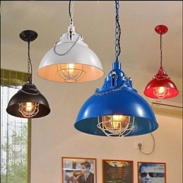 Metalowa lampa żelazna z pojedynczą głowicą i żyrandolem