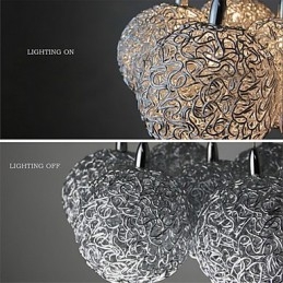 Nowoczesna, współczesna, miniaturowa lampa wisząca z galwanizowanego metalu