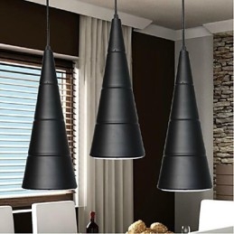 Nowoczesna współczesna lampa wisząca z metalowym globusem