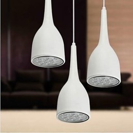 Nowoczesna współczesna lampa wisząca z metalowym globusem